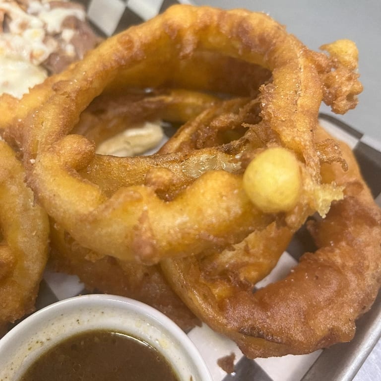 Savor Our Onion Rings